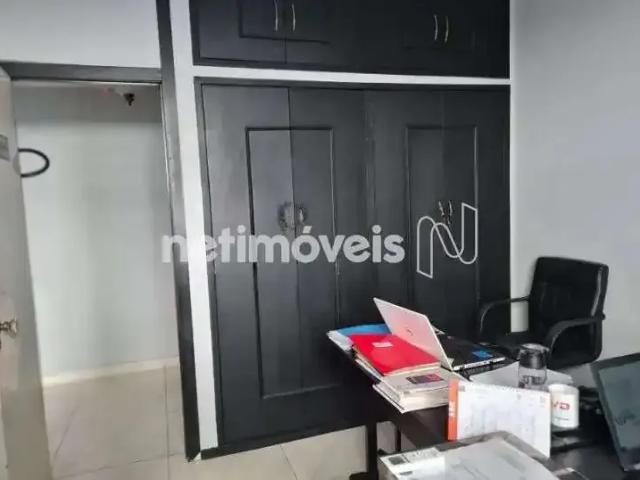Casa / Sobrado para Venda em Belo Horizonte/MG Floresta 5 Quartos
