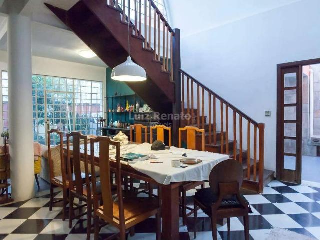 Casa / Sobrado para Venda em Belo Horizonte/MG Floresta 5 Quartos