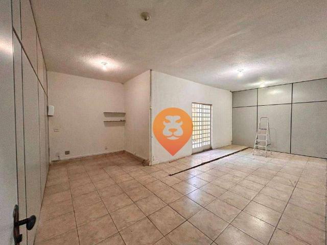 Casa / Sobrado para Venda em Belo Horizonte/MG Floresta 6 Quartos