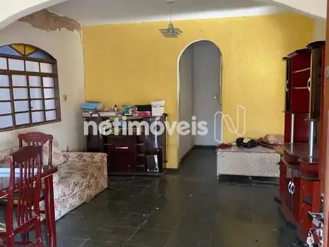 Casa / Sobrado para Venda em Belo Horizonte/MG Guarani 3 Quartos