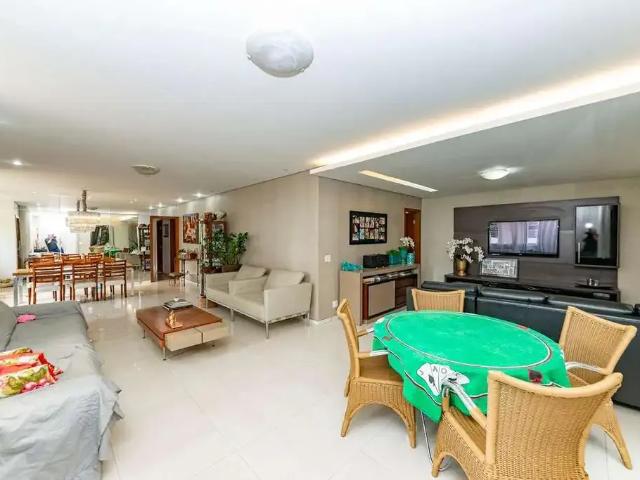 Casa / Sobrado para Venda em Belo Horizonte/MG Gutierrez 4 Quartos