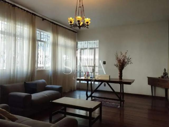 Casa / Sobrado para Venda em Belo Horizonte/MG Gutierrez 5 Quartos