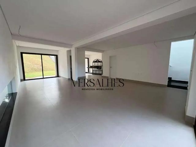 Casa / Sobrado para Venda em Belo Horizonte/MG Garças 3 Quartos