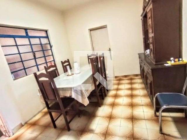 Casa / Sobrado para Venda em Belo Horizonte/MG Glória 4 Quartos