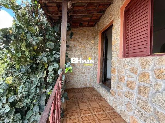 Casa / Sobrado para Venda em Belo Horizonte/MG Glória 6 Quartos
