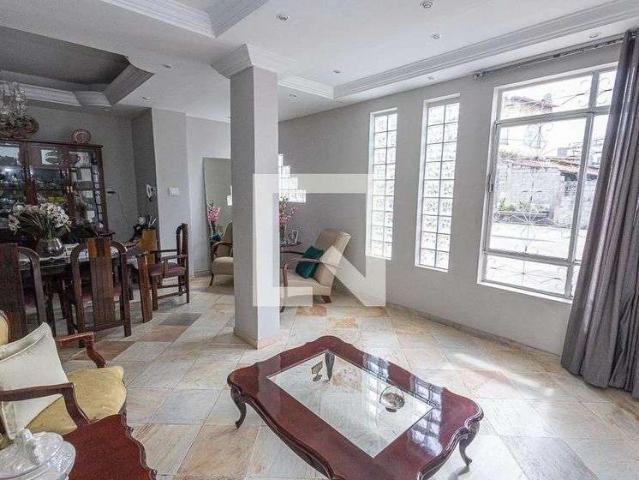 Casa / Sobrado para Venda em Belo Horizonte/MG Glória 15 Quartos