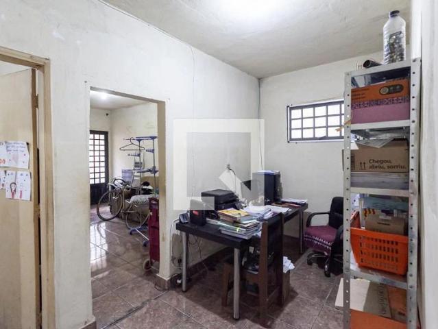 Casa / Sobrado para Venda em Belo Horizonte/MG Glória 3 Quartos