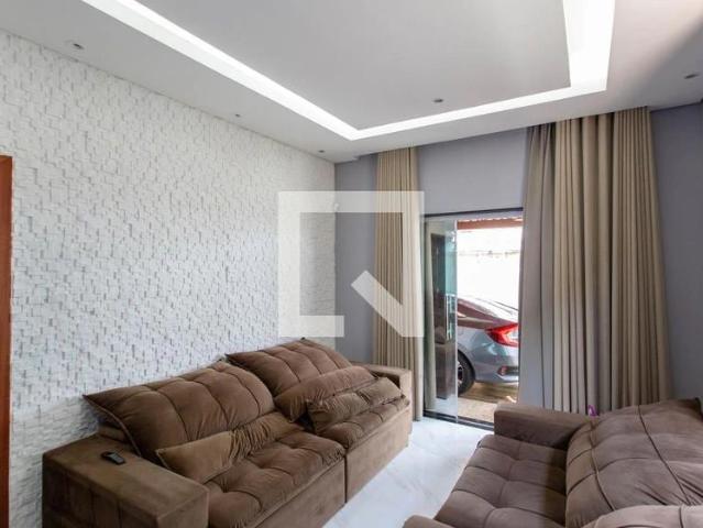 Casa / Sobrado para Venda em Belo Horizonte/MG Goiânia 3 Quartos