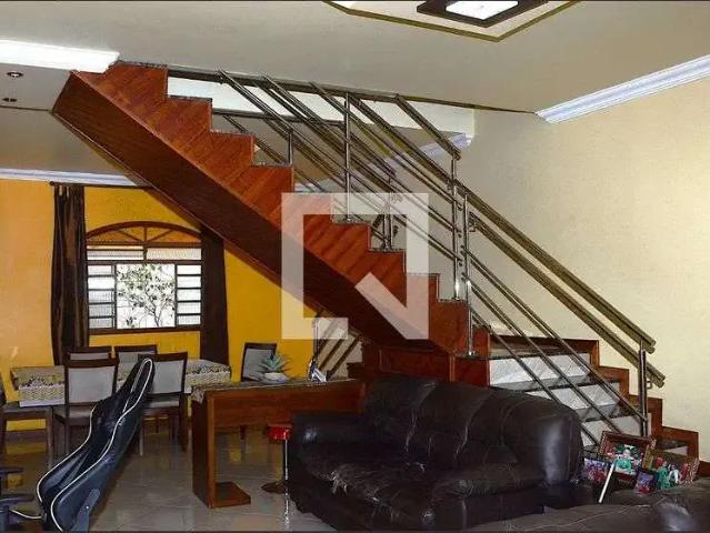 Casa / Sobrado para Venda em Belo Horizonte/MG Goiânia 3 Quartos