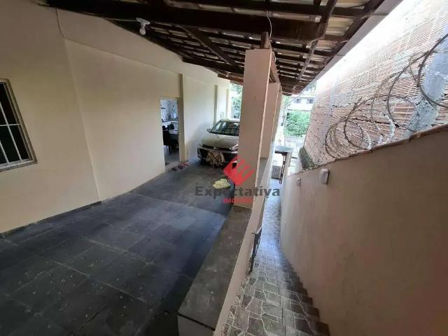 Casa / Sobrado para Venda em Belo Horizonte/MG Goiânia 6 Quartos
