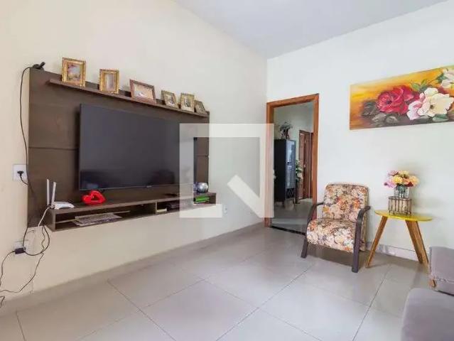 Casa / Sobrado para Venda em Belo Horizonte/MG Goiânia 6 Quartos
