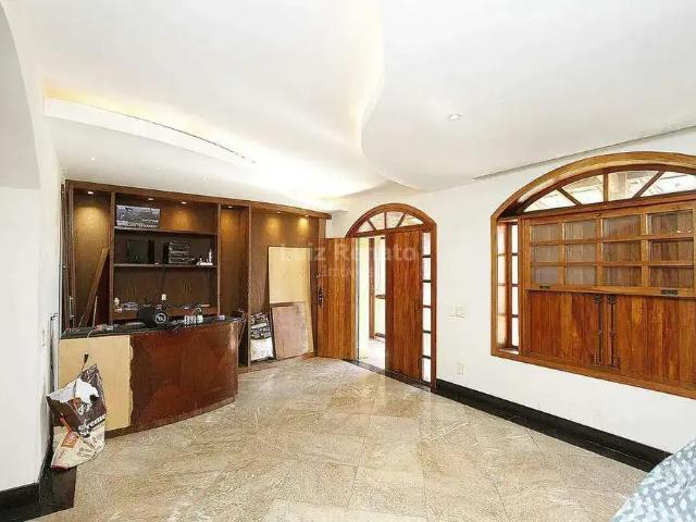 Casa / Sobrado para Venda em Belo Horizonte/MG Grajaú 4 Quartos