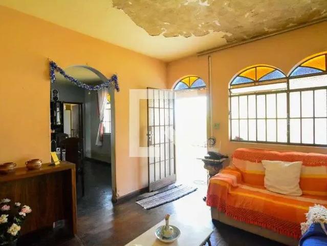 Casa / Sobrado para Venda em Belo Horizonte/MG Havaí 3 Quartos