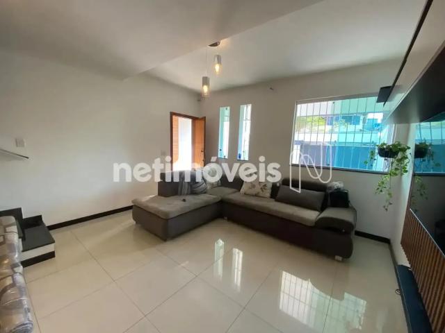 Casa / Sobrado para Venda em Belo Horizonte/MG Heliópolis 3 Quartos