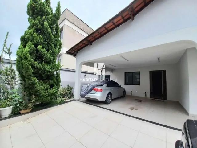 Casa / Sobrado para Venda em Belo Horizonte/MG Heliópolis 4 Quartos