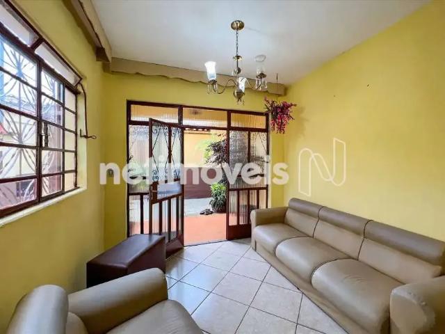 Casa / Sobrado para Venda em Belo Horizonte/MG Horto Florestal 3 Quartos