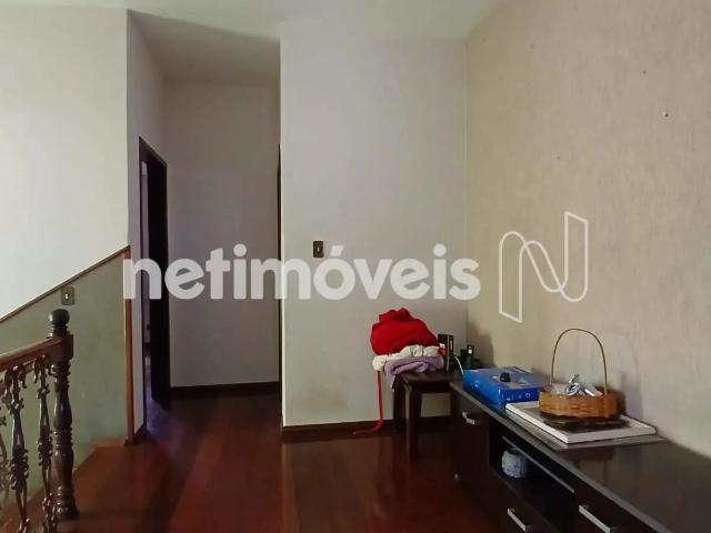 Casa / Sobrado para Venda em Belo Horizonte/MG Horto Florestal 4 Quartos