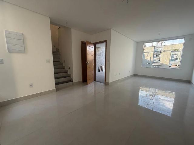 Casa / Sobrado para Venda em Belo Horizonte/MG Itapoã 3 Quartos