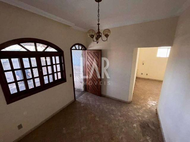 Casa / Sobrado para Venda em Belo Horizonte/MG Itapoã 3 Quartos