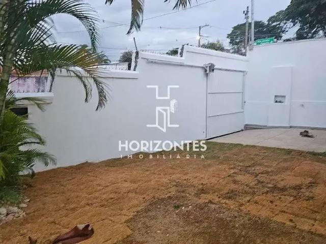 Casa / Sobrado para Venda em Belo Horizonte/MG Itapoã 3 Quartos