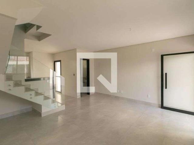 Casa / Sobrado para Venda em Belo Horizonte/MG Itapoã 3 Quartos