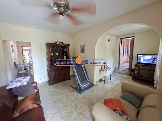 Casa / Sobrado para Venda em Belo Horizonte/MG Itapoã 4 Quartos