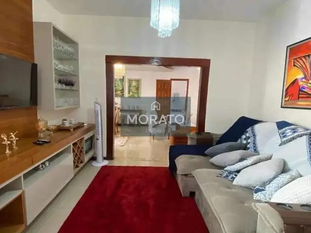 Casa / Sobrado para Venda em Belo Horizonte/MG Itapoã 4 Quartos