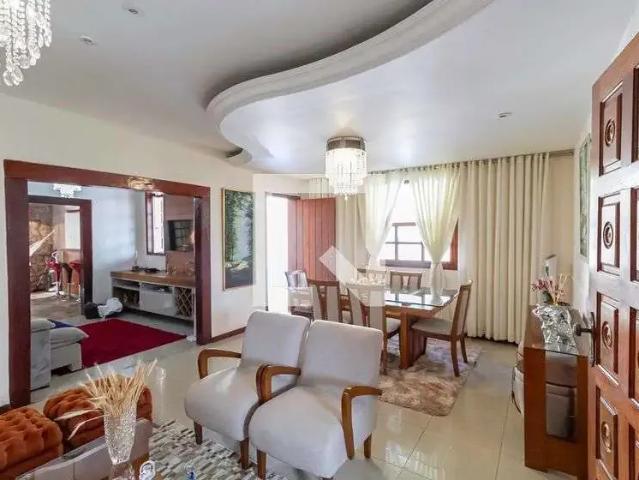 Casa / Sobrado para Venda em Belo Horizonte/MG Itapoã 4 Quartos