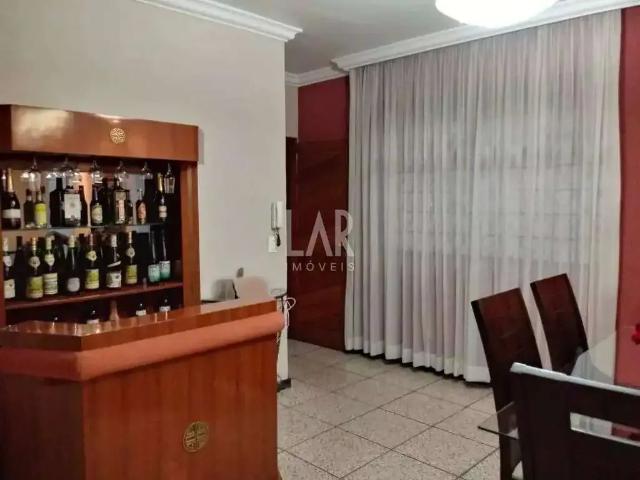 Casa / Sobrado para Venda em Belo Horizonte/MG Itapoã 4 Quartos