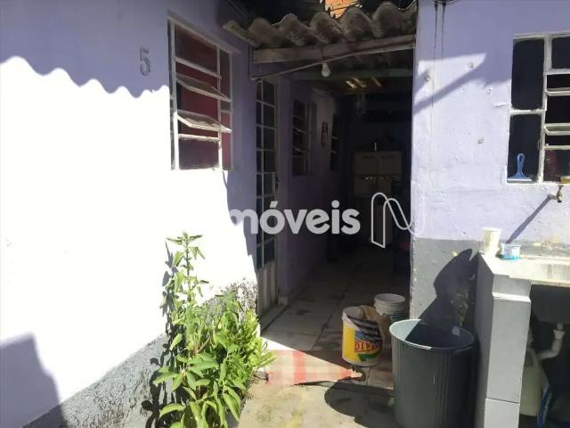 Casa / Sobrado para Venda em Belo Horizonte/MG Ipiranga 10 Quartos