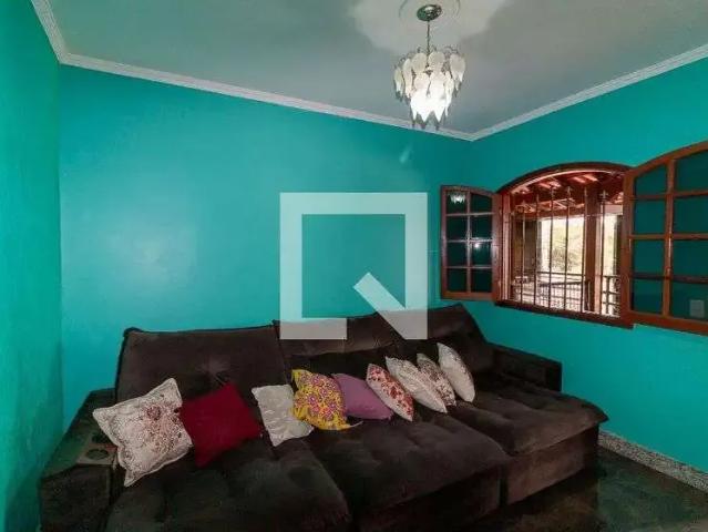 Casa / Sobrado para Venda em Belo Horizonte/MG Jaqueline 3 Quartos