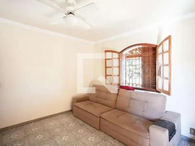 Casa / Sobrado para Venda em Belo Horizonte/MG Jaqueline 3 Quartos