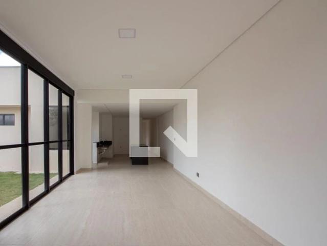 Casa / Sobrado para Venda em Belo Horizonte/MG Jaraguá 4 Quartos
