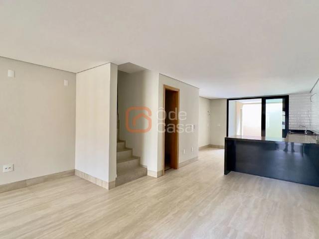 Casa / Sobrado para Venda em Belo Horizonte/MG Jaraguá 4 Quartos