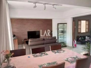Casa / Sobrado para Venda em Belo Horizonte/MG Jardim América 3 Quartos