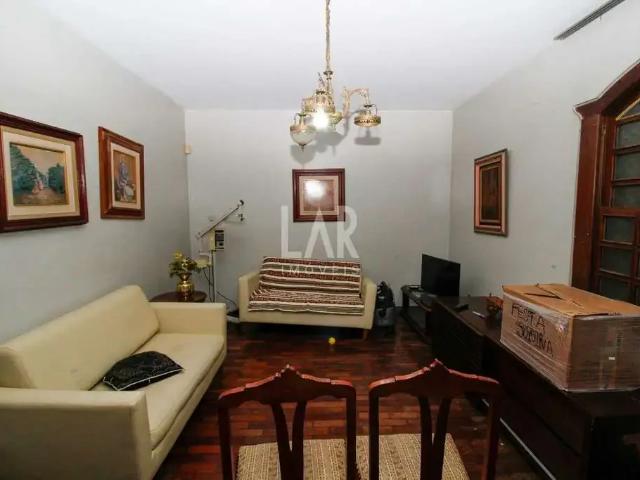 Casa / Sobrado para Venda em Belo Horizonte/MG Jardim América 6 Quartos