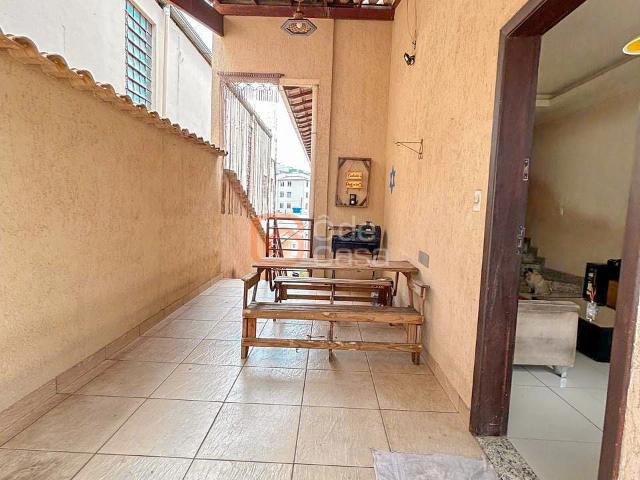 Casa / Sobrado para Venda em Belo Horizonte/MG Jardim Atlântico 3 Quartos