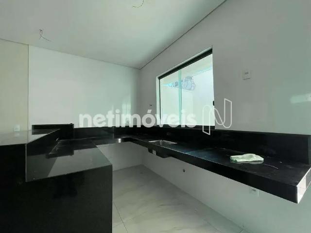 Casa / Sobrado para Venda em Belo Horizonte/MG Jardim Leblon 3 Quartos