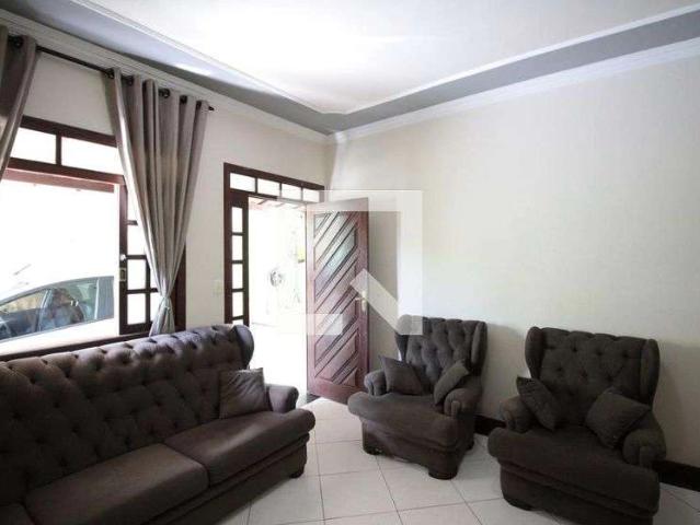 Casa / Sobrado para Venda em Belo Horizonte/MG Jardim Leblon 3 Quartos