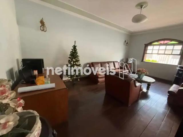 Casa / Sobrado para Venda em Belo Horizonte/MG Jardim Leblon 4 Quartos
