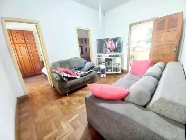 Casa / Sobrado para Venda em Belo Horizonte/MG Jardim Montanhês 3 Quartos