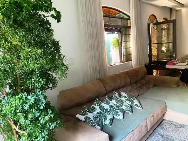 Casa / Sobrado para Venda em Belo Horizonte/MG João Pinheiro 3 Quartos