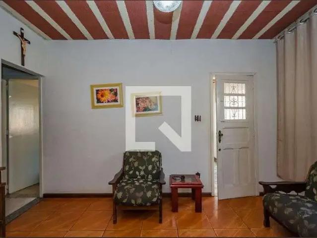 Casa / Sobrado para Venda em Belo Horizonte/MG João Pinheiro 2 Quartos