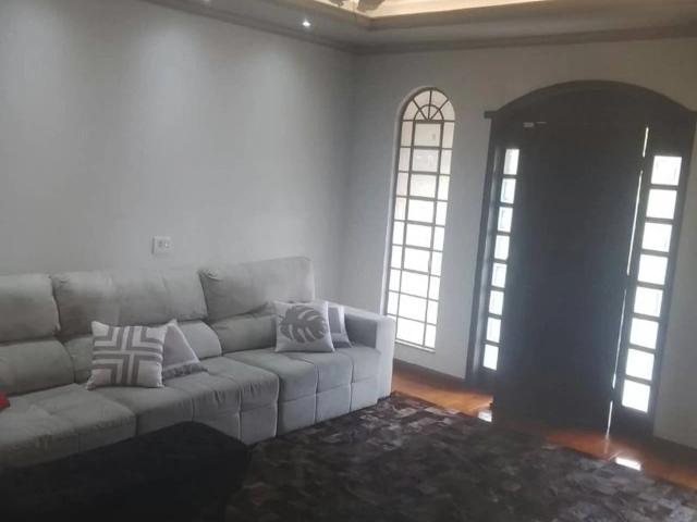 Casa / Sobrado para Venda em Belo Horizonte/MG João Pinheiro 4 Quartos