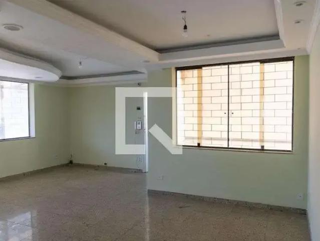 Casa / Sobrado para Venda em Belo Horizonte/MG João Pinheiro 4 Quartos