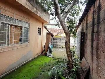 Casa / Sobrado para Venda em Belo Horizonte/MG João Pinheiro 6 Quartos