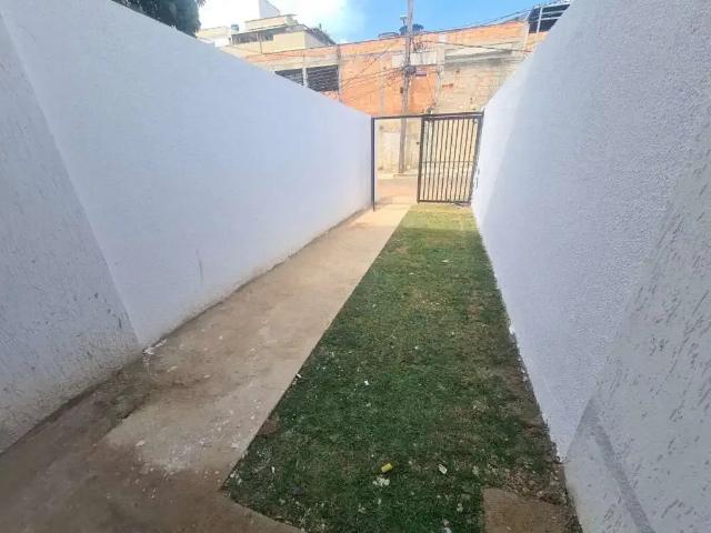 Casa / Sobrado para Venda em Belo Horizonte/MG Lagoinha Leblon 2 Quartos