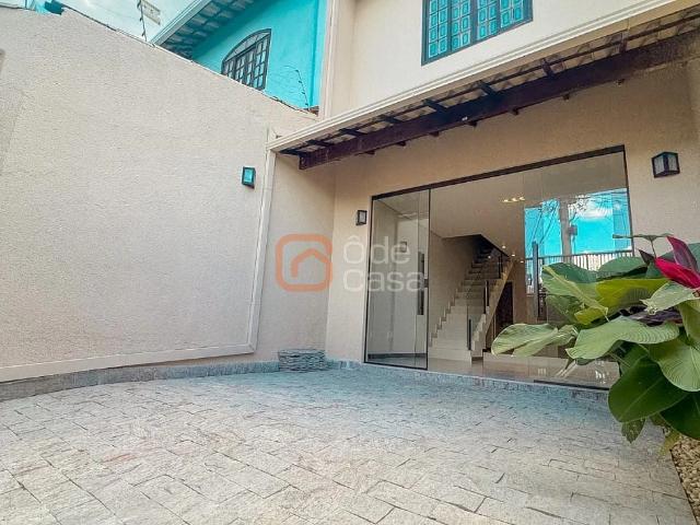 Casa / Sobrado para Venda em Belo Horizonte/MG Letícia 3 Quartos