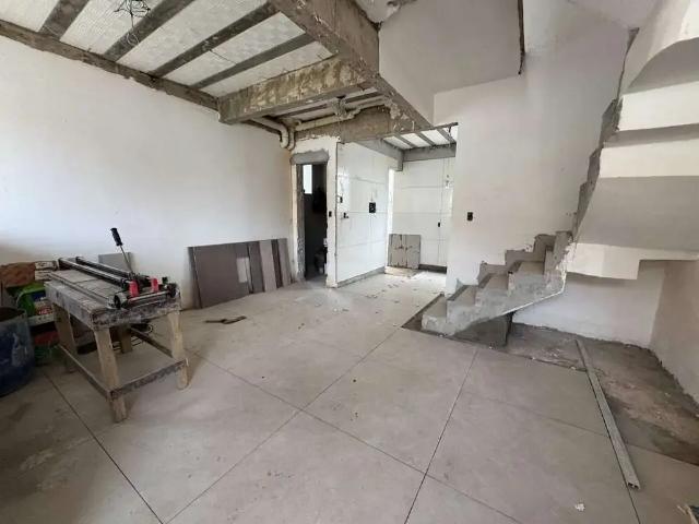 Casa / Sobrado para Venda em Belo Horizonte/MG Letícia 3 Quartos