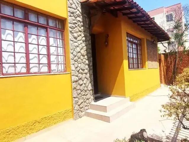 Casa / Sobrado para Venda em Belo Horizonte/MG Padre Eustáquio 5 Quartos